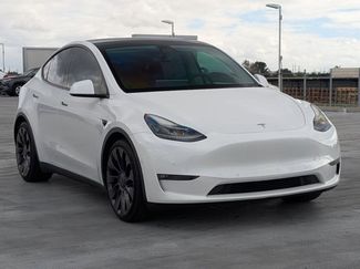 Used 2021 Tesla Model Y Performance video 3