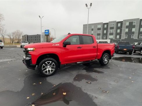 Used 2020 Chevrolet Silverado 1500 LT Trail Boss image 4