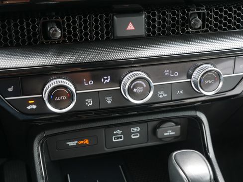 Used 2025 Honda CR-V EX-L image 23