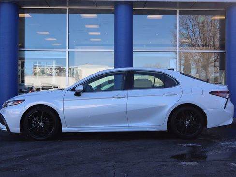 Used 2023 Toyota Camry XSE image 2
