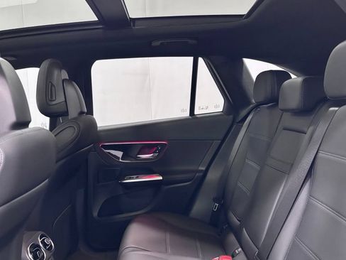 Certified 2025 Mercedes-Benz GLC 300 4MATIC image 22