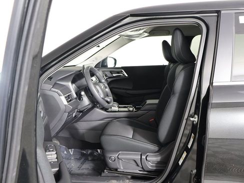 New 2026 Mitsubishi Outlander ES AWD/4WD image 29