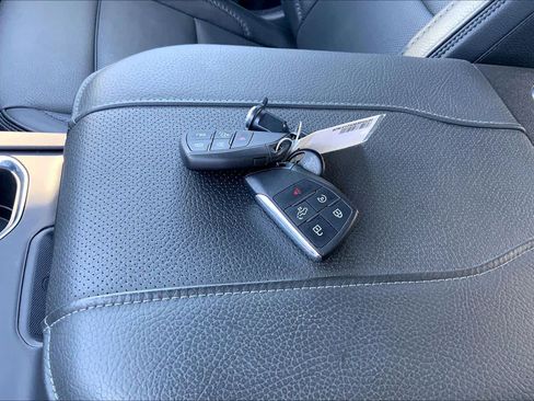 Used 2025 GMC Sierra 1500 Denali w/ Technology Package image 14