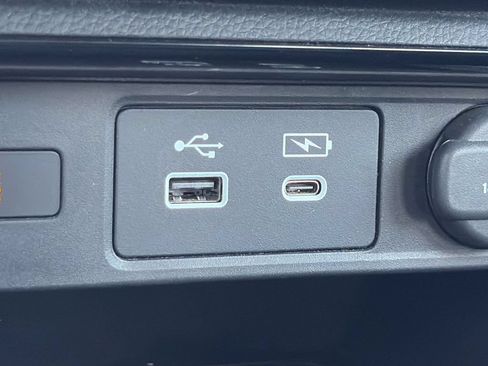 Used 2024 Honda CR-V EX image 17