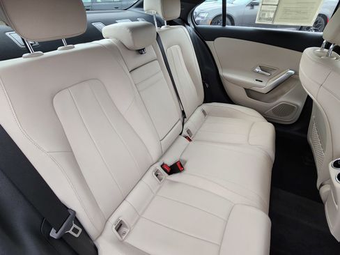 Used 2019 Mercedes-Benz A 220 4MATIC image 22