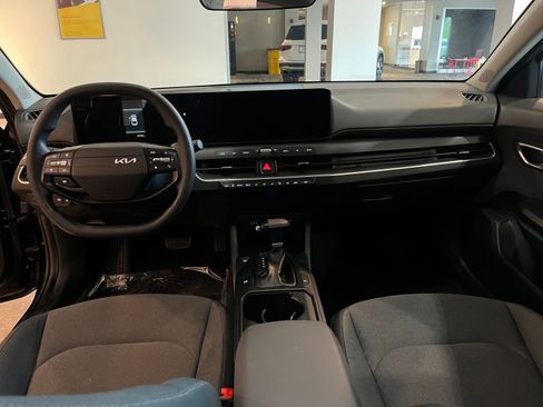 Used 2025 Kia K4 FWD image 33