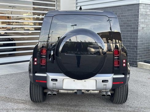Certified 2024 Land Rover Defender 110 SE AWD/4WD image 5
