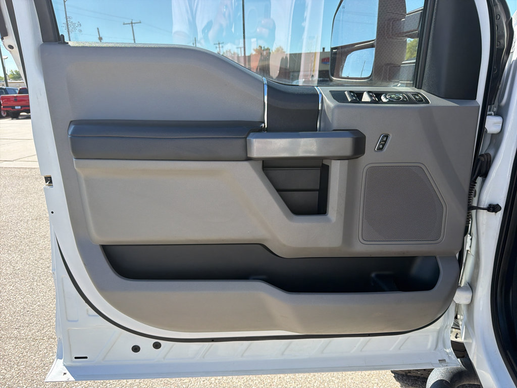 Used 2019 Ford F250 XLT w/ XLT Value Package AWD/4WD image 14