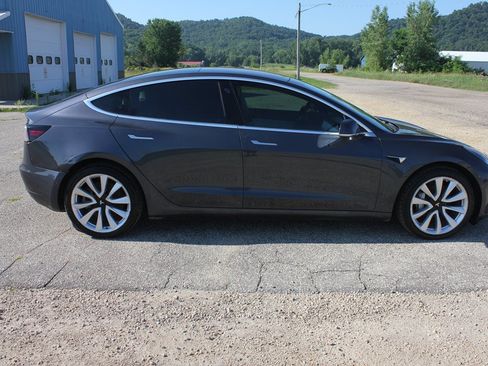 Used 2018 Tesla Model 3 Long Range AWD/4WD image 4