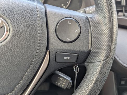 Used 2016 Toyota RAV4 LE FWD image 23
