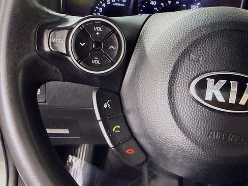 Used 2018 Kia Soul image 14