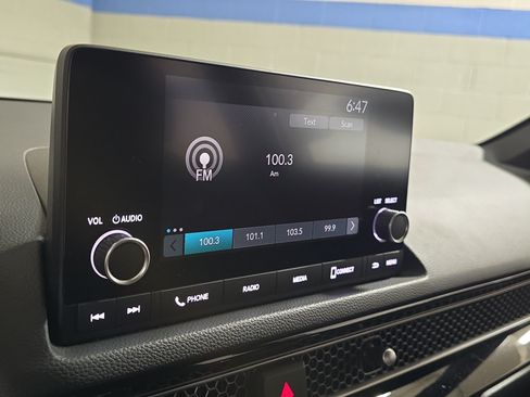 Used 2024 Honda Civic Sport image 28