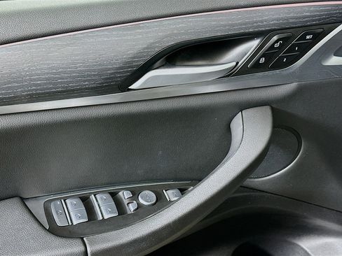 Used 2024 BMW X3 sDrive30i image 15