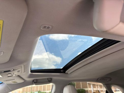Used 2016 Lexus RX 350 AWD w/ Premium Package image 11