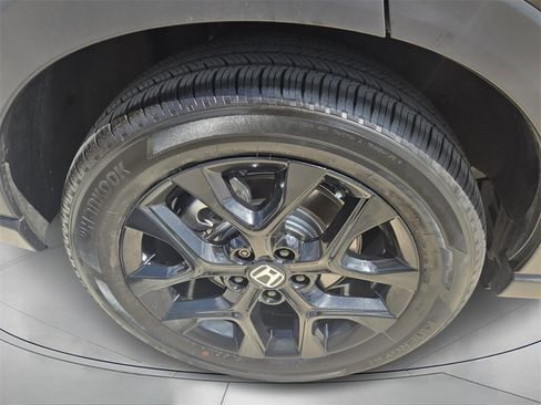 Used 2025 Honda HR-V Sport image 7