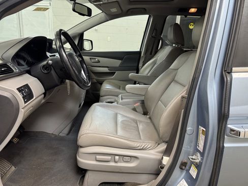 Used 2013 Honda Odyssey EX-L image 11