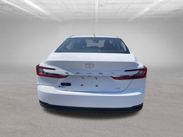Used 2025 Toyota Camry LE FWD image 6