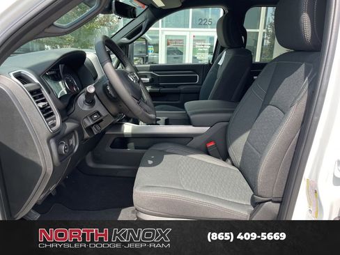 New 2026 RAM 3500 Big Horn AWD/4WD image 3