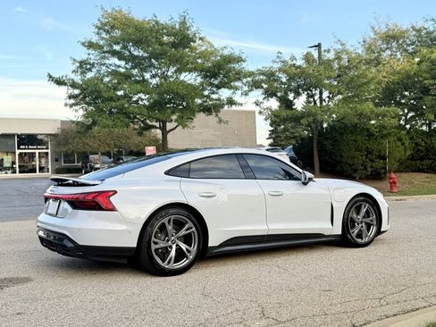 Used 2023 Audi e-tron GT Prestige w/ Prestige Package image 10