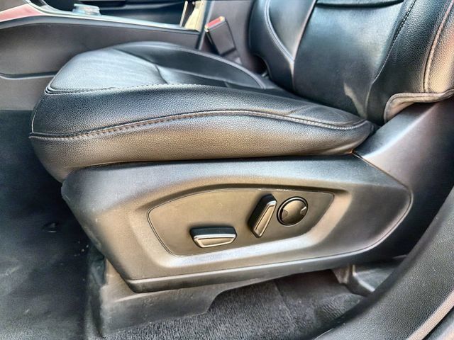 Used 2023 Ford Explorer Limited RWD image 12