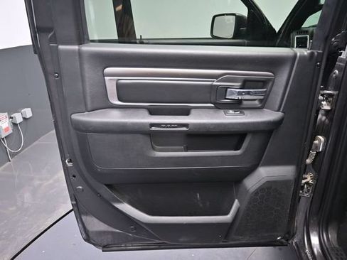 Used 2024 RAM 1500 Warlock AWD/4WD image 30