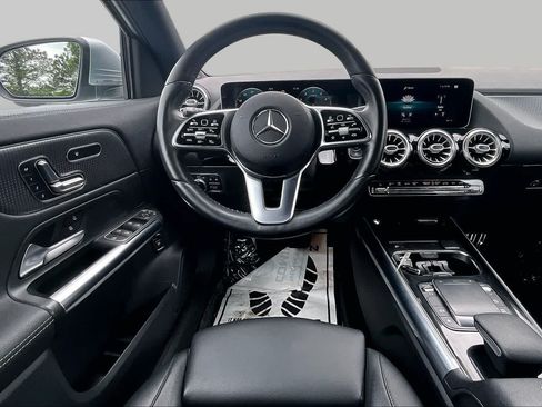 Used 2021 Mercedes-Benz GLA 250 image 4