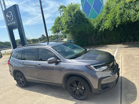 Used 2021 Honda Pilot Special Edition image 9