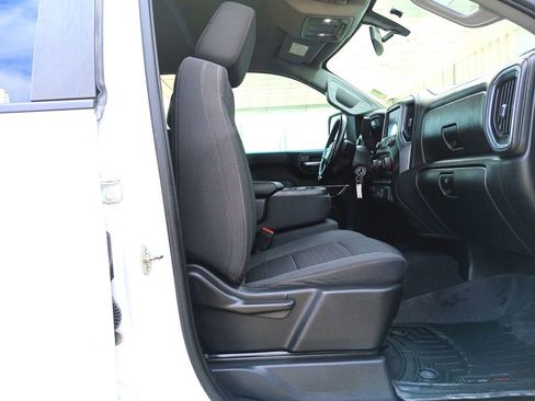 Used 2023 Chevrolet Silverado 2500 LT image 26