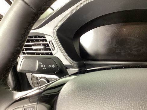 Used 2026 Ford Escape Active w/ Tech Pack #1 AWD/4WD image 17