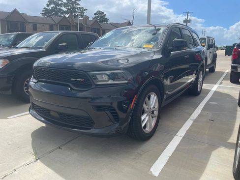 Used 2024 Dodge Durango GT RWD image 1