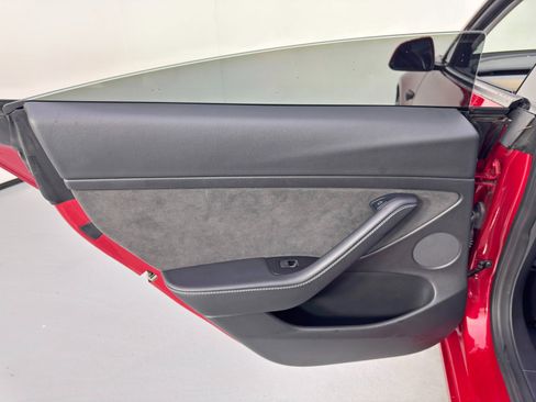 Used 2022 Tesla Model 3 Performance image 43