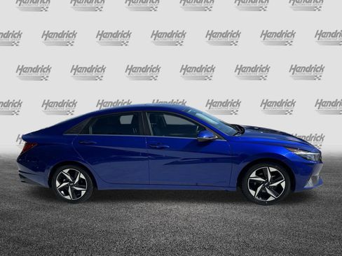 Used 2023 Hyundai Elantra Limited w/ Cargo Package FWD image 11