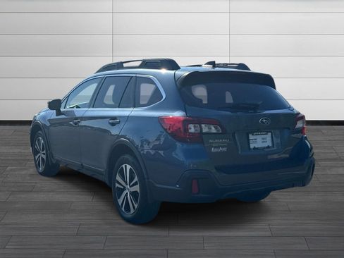 Used 2018 Subaru Outback 2.5i Limited AWD/4WD image 6
