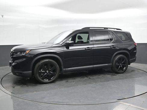 Used 2023 Honda Pilot Elite image 8