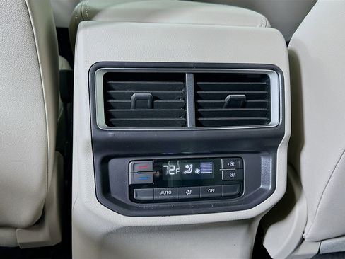 New 2026 Volkswagen Atlas SE AWD/4WD image 24