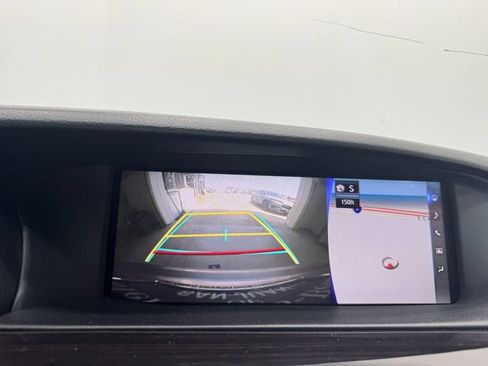 Used 2017 Lexus LS 460 w/ Comfort Package RWD image 29