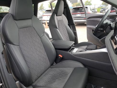 New 2025 Audi SQ5 Premium Plus AWD/4WD image 10
