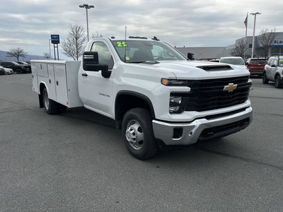 New 2025 Chevrolet Silverado 3500 W/T w/ WT Convenience Package