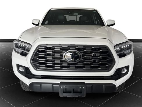 Used 2021 Toyota Tacoma TRD Off-Road AWD/4WD image 8
