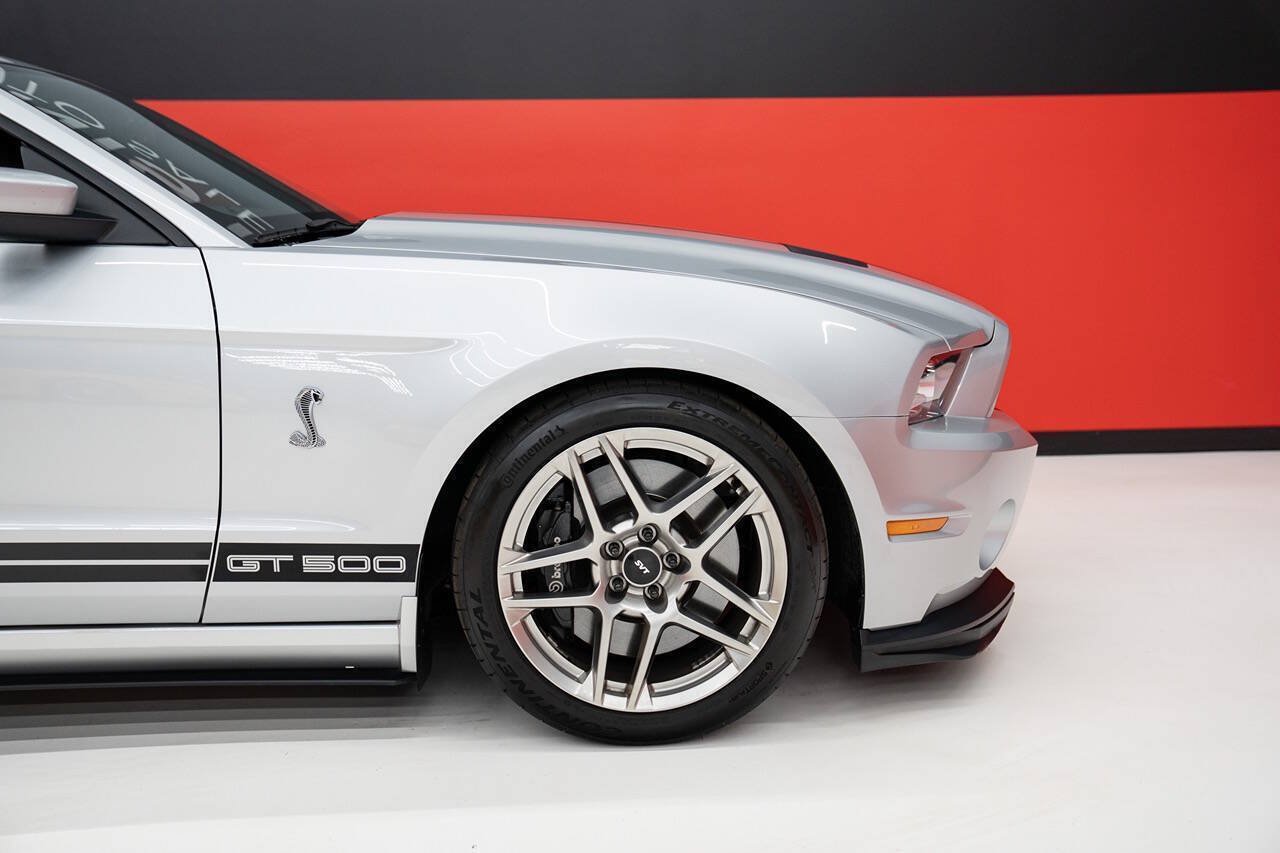 Used 2013 Ford Mustang Shelby GT500 RWD image 51