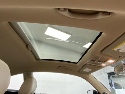 Used 2014 Volkswagen Beetle 2.5 image 22