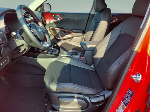 New 2025 Kia Soul GT-Line image 10