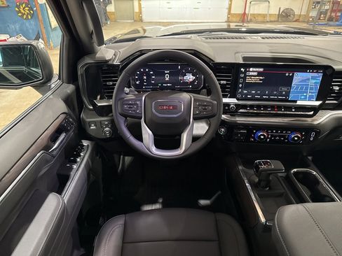 New 2026 GMC Sierra 1500 SLT w/ SLT Premium Plus Package image 28