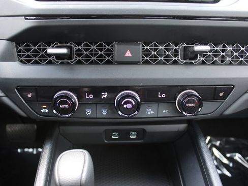 Used 2023 Honda Accord EX image 23