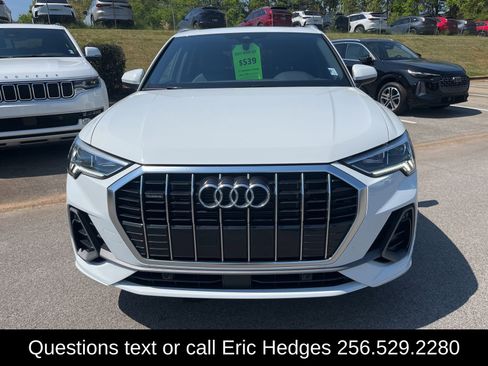Used 2025 Audi Q3 2.0T Premium w/ Convenience Package image 2