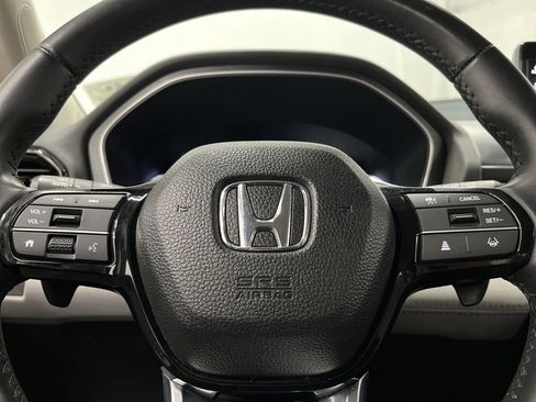 Used 2023 Honda Pilot EX-L image 16