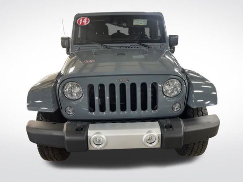 Used 2014 Jeep Wrangler Unlimited Sahara w/ Trailer Tow Group image 9