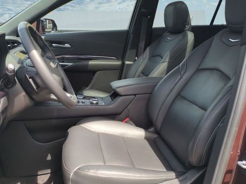 Certified 2023 Cadillac XT4 Luxury w/ Cold Weather Package FWD image 26
