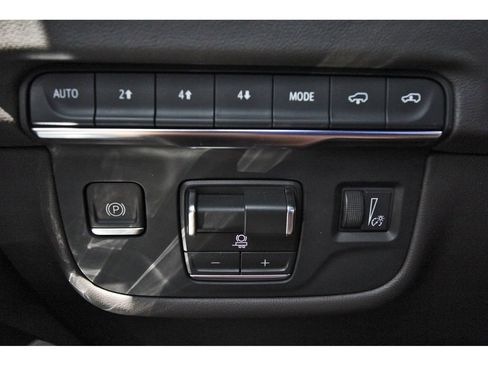 New 2026 Cadillac Escalade ESV Luxury w/ Touring Package AWD/4WD image 14