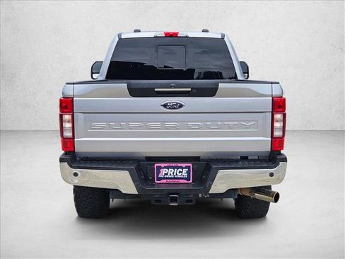 Used 2022 Ford F250 Lariat w/ Lariat Ultimate Package AWD/4WD image 6